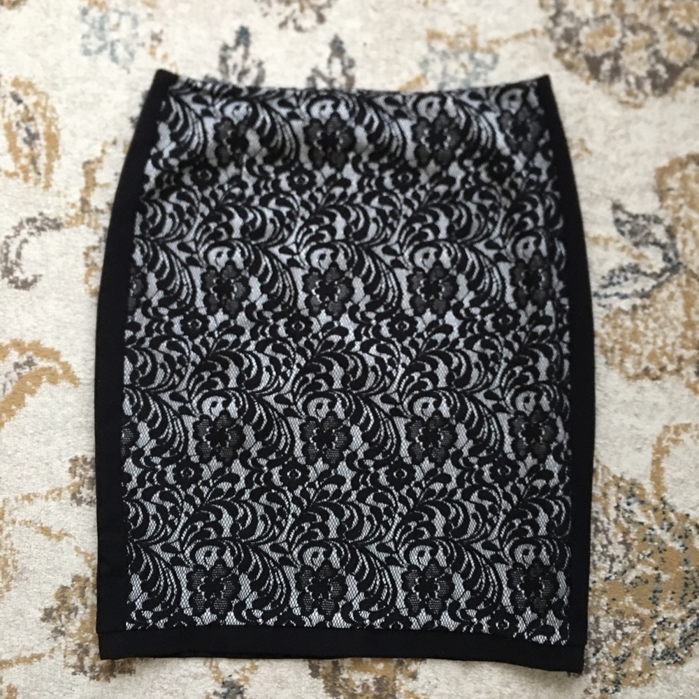 Worthington pencil skirt